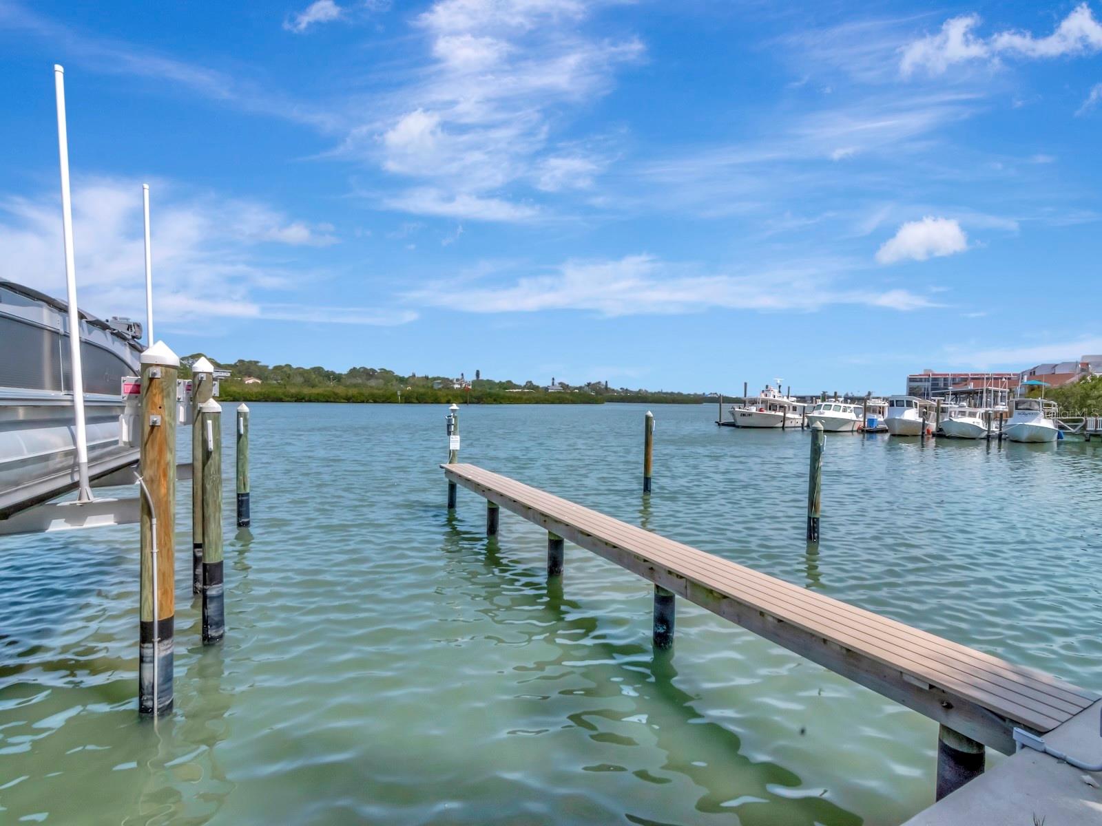 BAREFOOT BEACH RESORT OF INDIAN SHORES - Residential