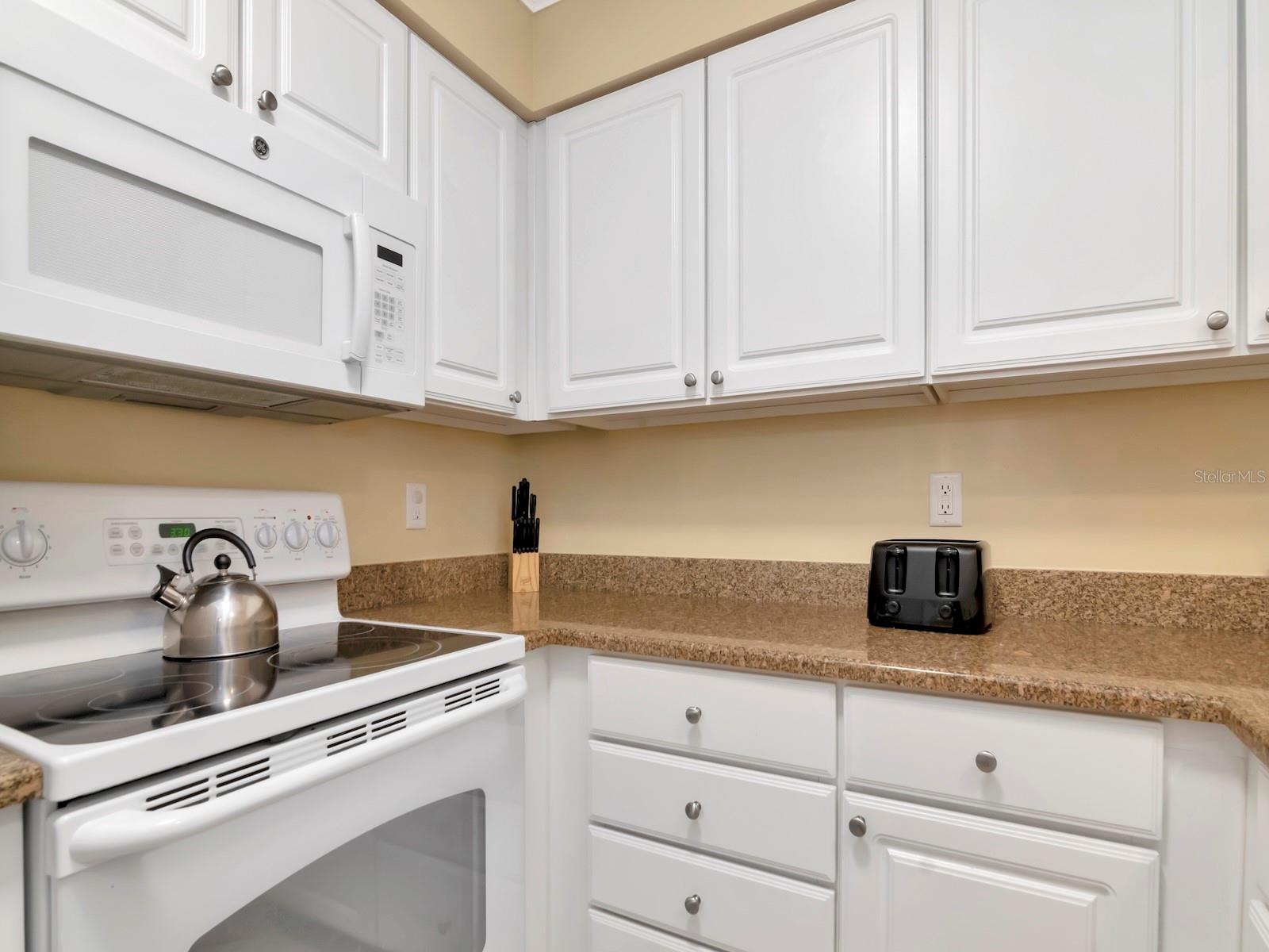 BAREFOOT BEACH RESORT OF INDIAN SHORES - Residential