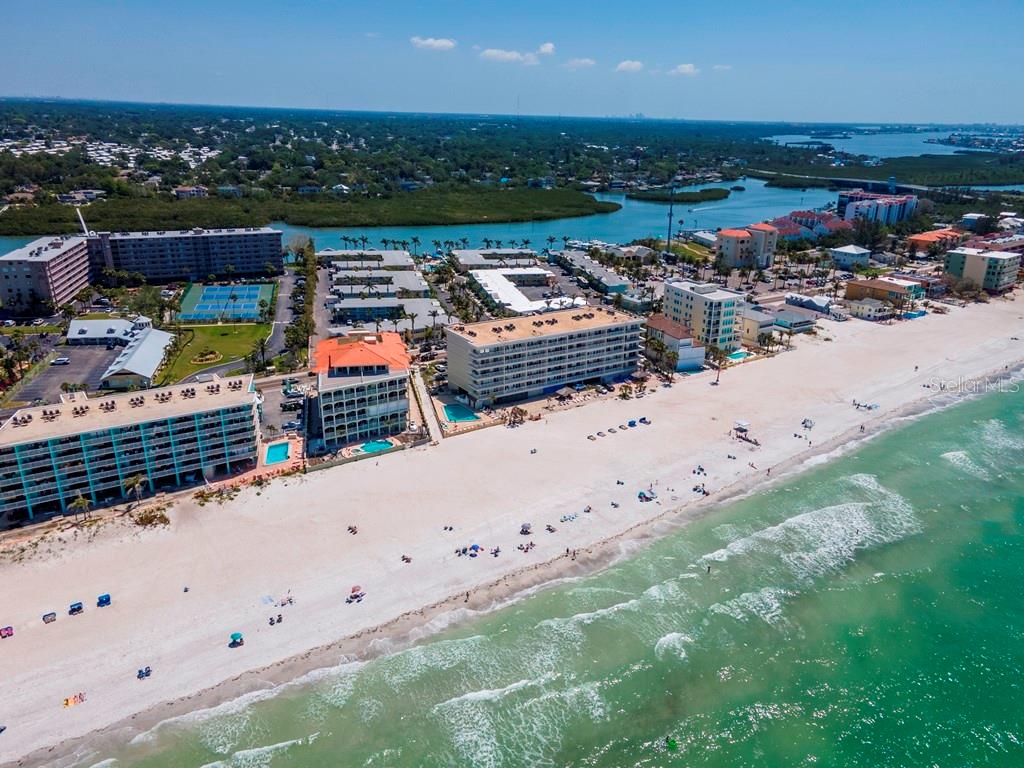 BAREFOOT BEACH RESORT OF INDIAN SHORES - Residential