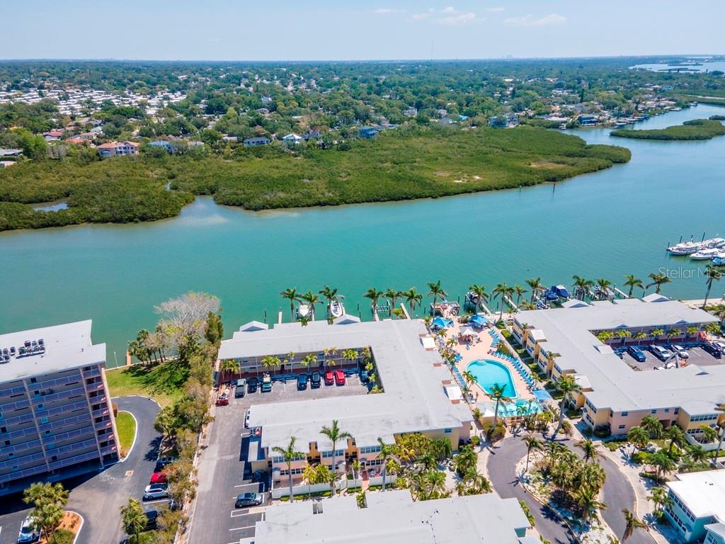 BAREFOOT BEACH RESORT OF INDIAN SHORES - Residential