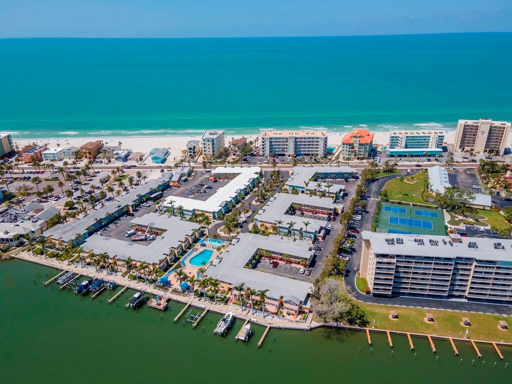 BAREFOOT BEACH RESORT OF INDIAN SHORES - Residential