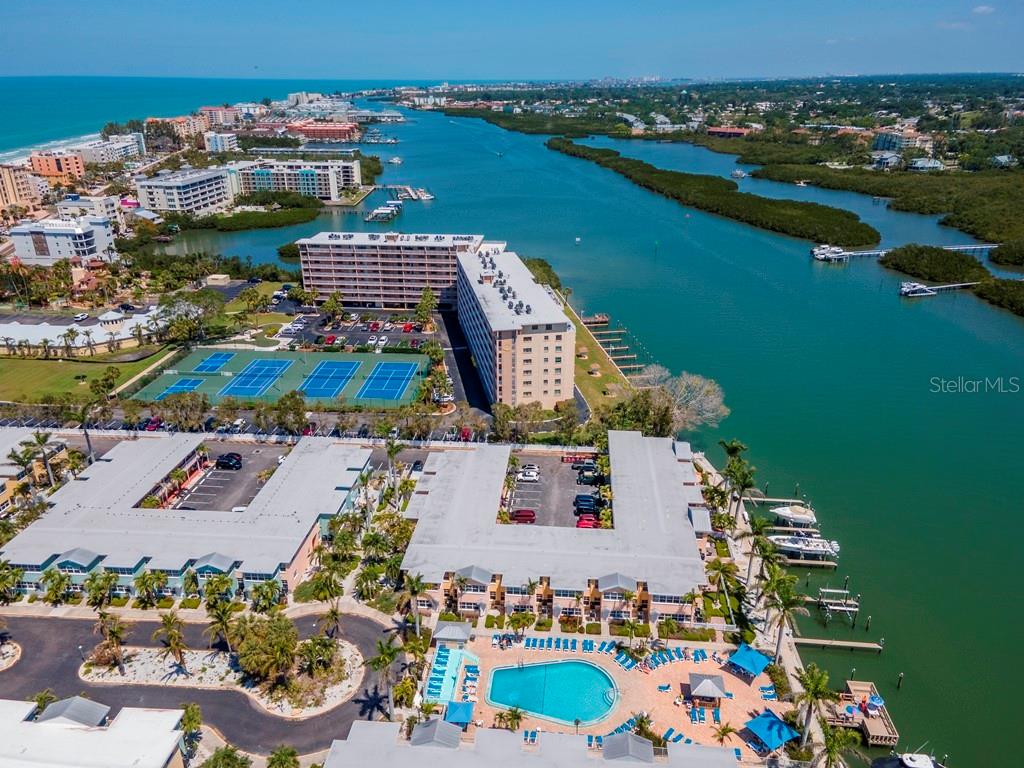 BAREFOOT BEACH RESORT OF INDIAN SHORES - Residential