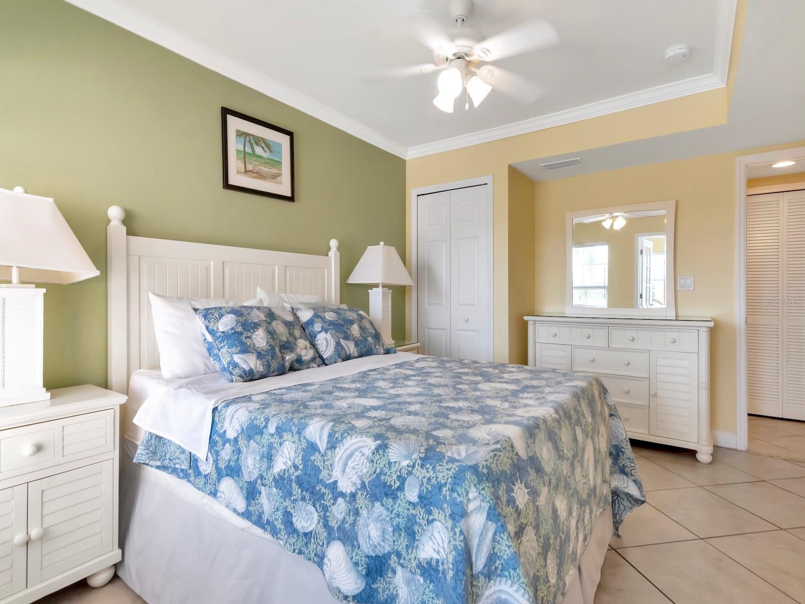 BAREFOOT BEACH RESORT OF INDIAN SHORES - Residential