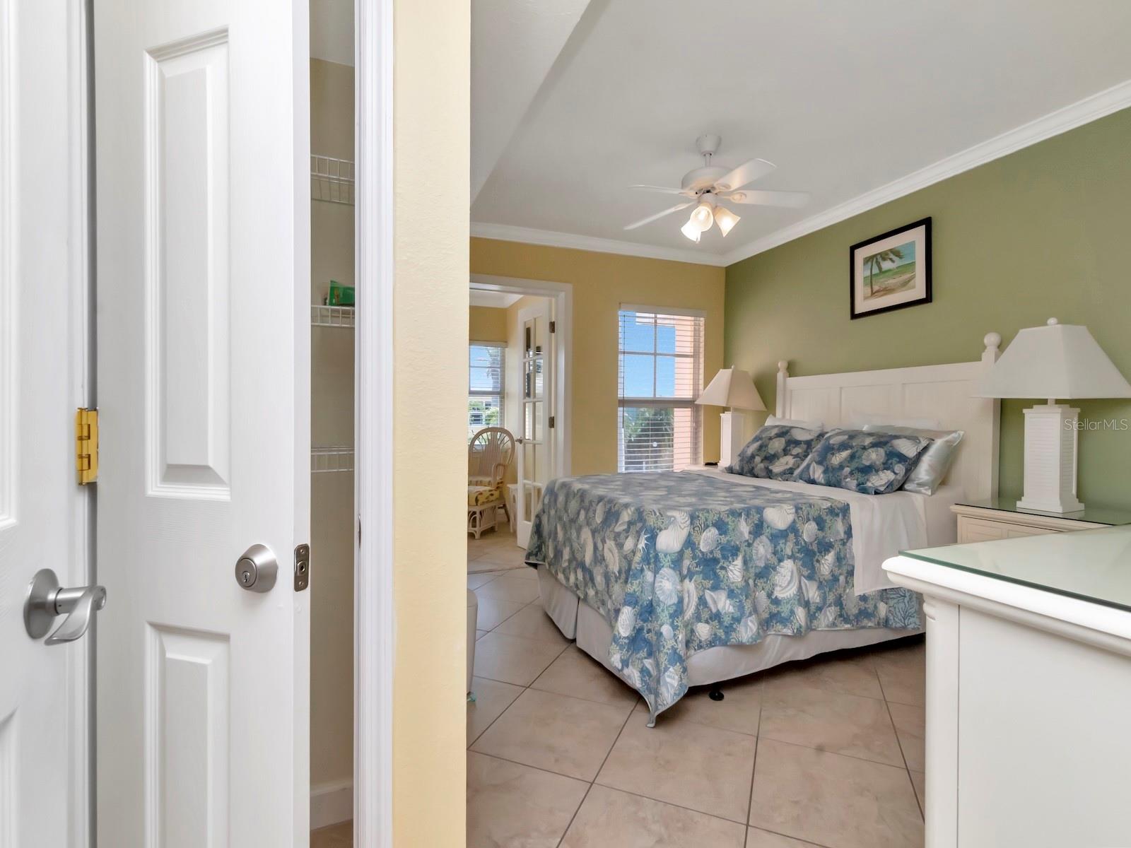 BAREFOOT BEACH RESORT OF INDIAN SHORES - Residential