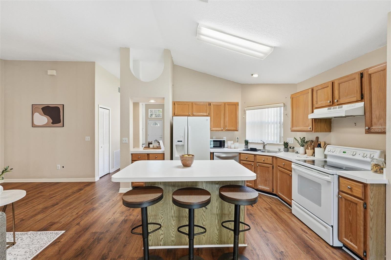 ALAFAYA WOOSS PH II - Residential