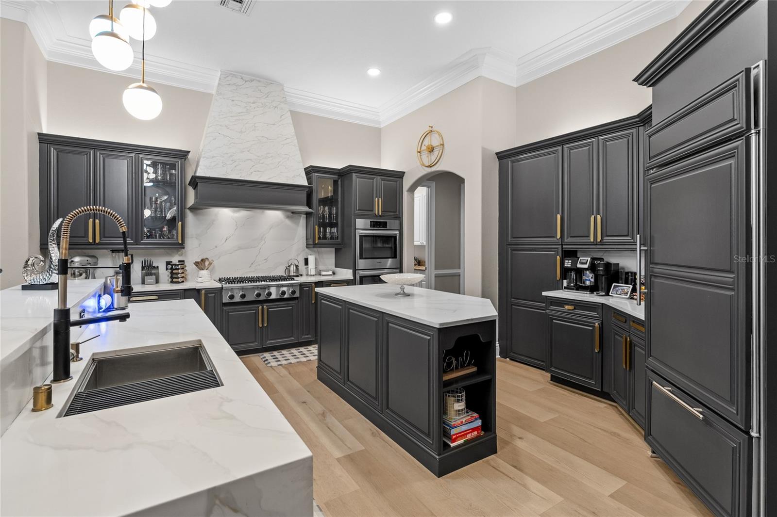 KEENES POINTE - Residential