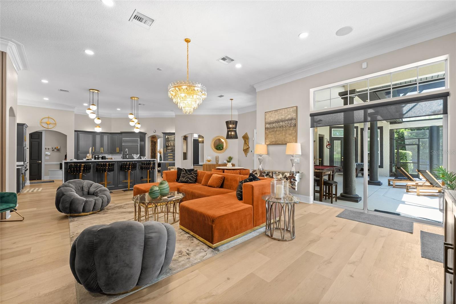 KEENES POINTE - Residential