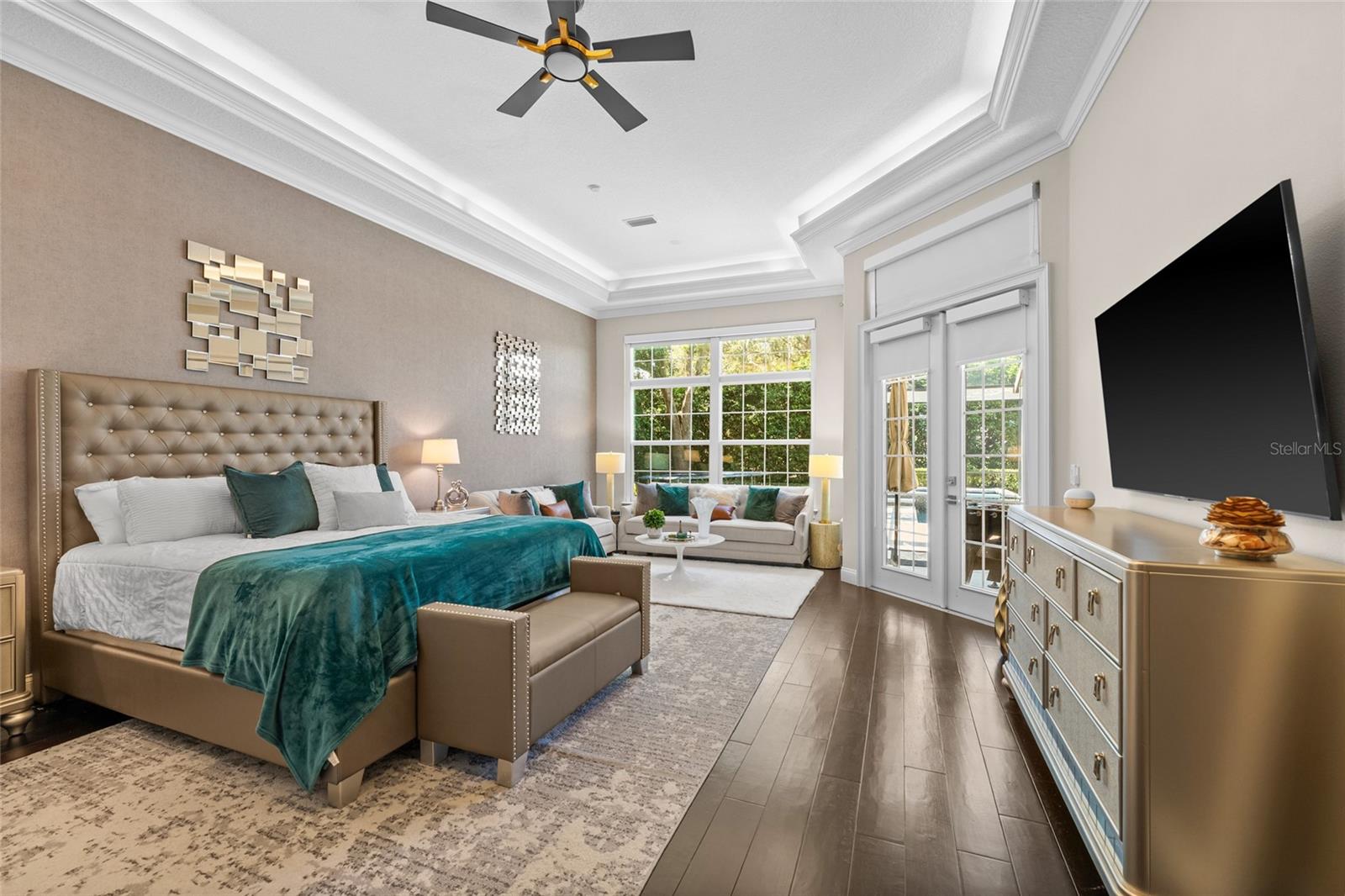 KEENES POINTE - Residential