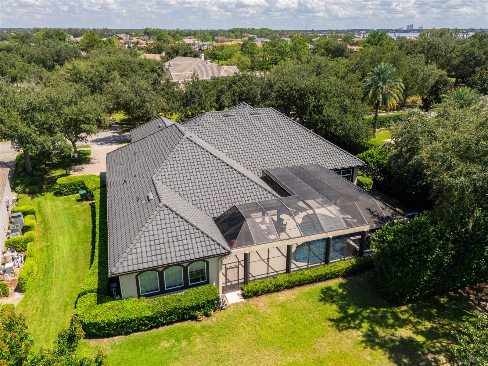 KEENES POINTE - Residential