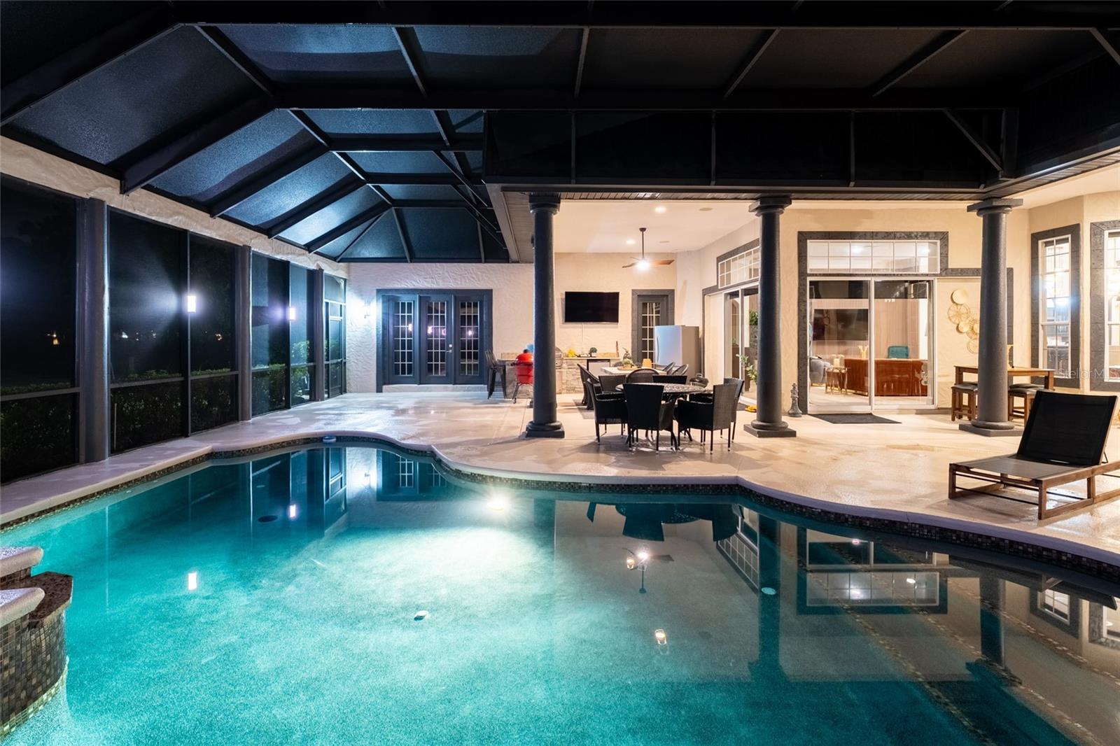 KEENES POINTE - Residential