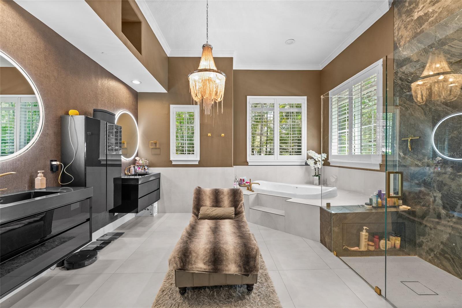 KEENES POINTE - Residential