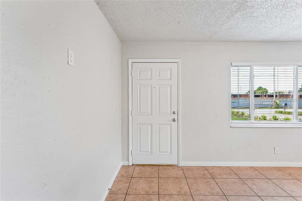 Photo of 6229 50th Avenue N, St Petersburg, FL 33709 (MLS # TB8525096)