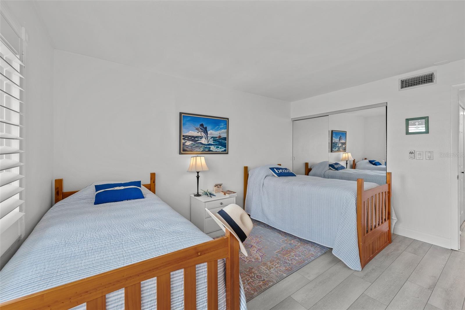 VILLAS ON POINT BRITTANY CONDO - Residential