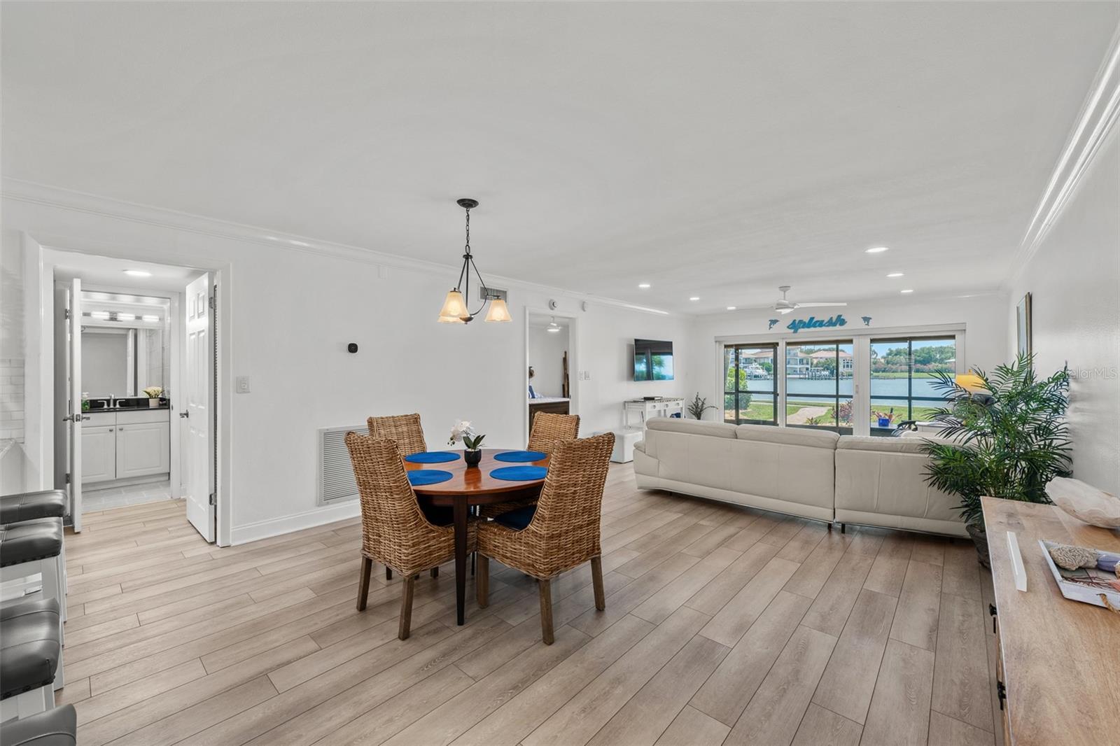 VILLAS ON POINT BRITTANY CONDO - Residential