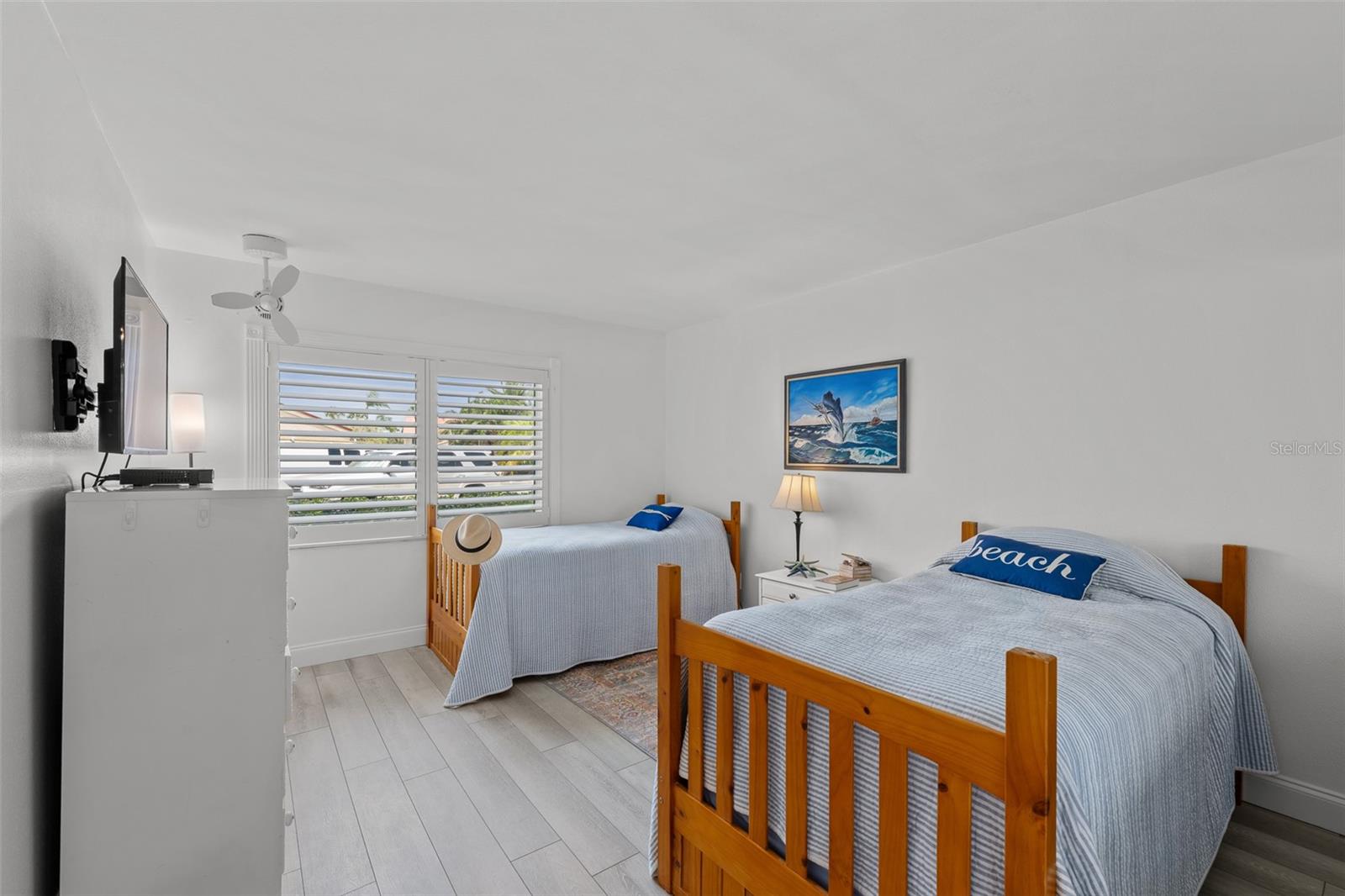 VILLAS ON POINT BRITTANY CONDO - Residential