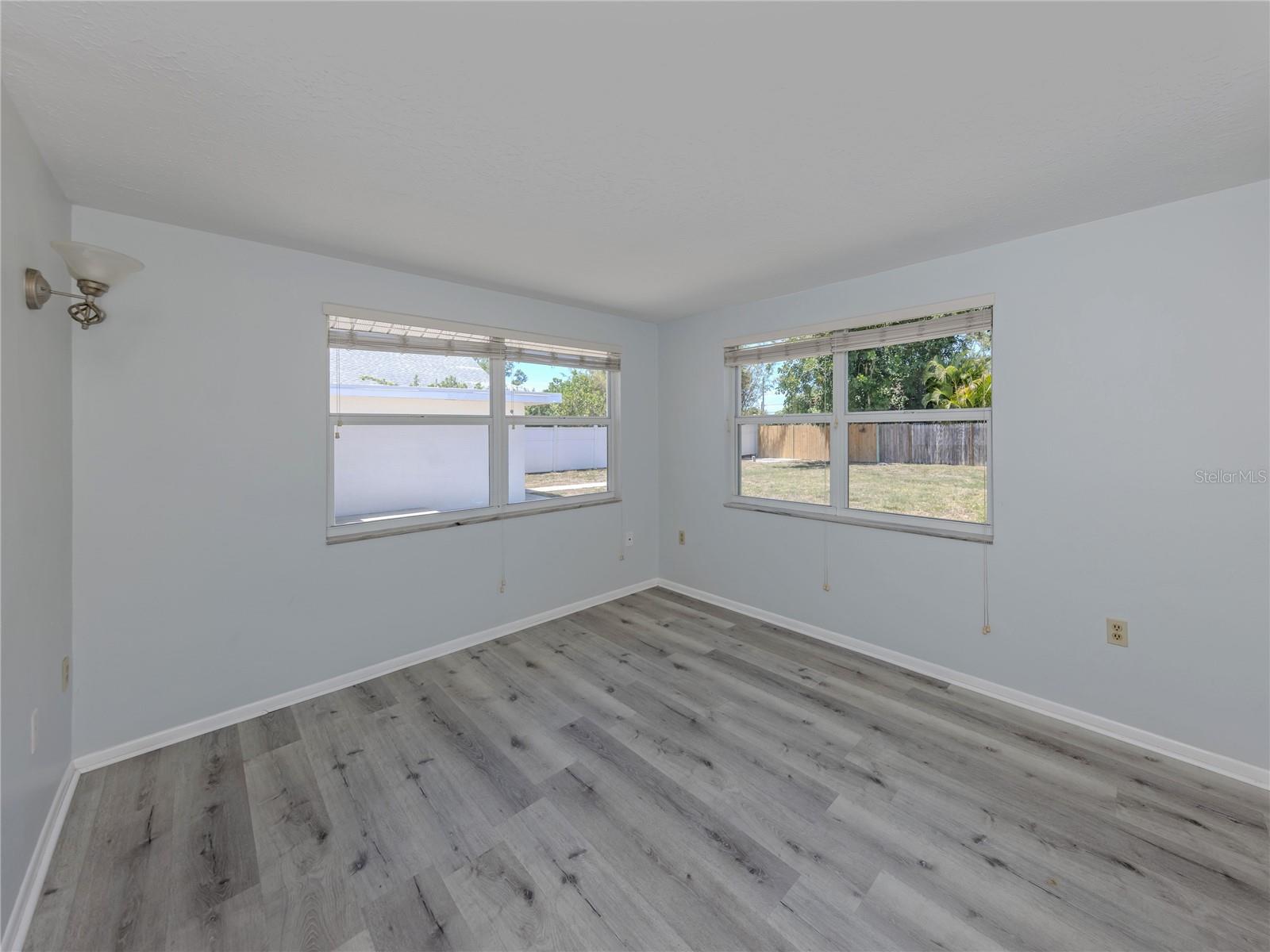 BAY POINT CORR OF - Residential