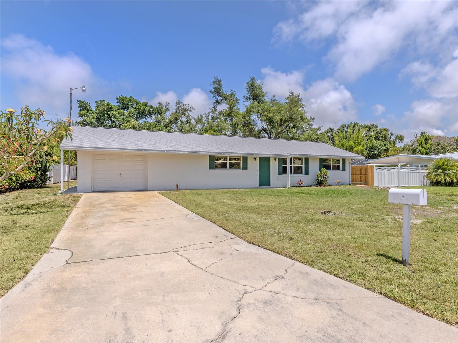 BAY POINT CORR OF - Residential