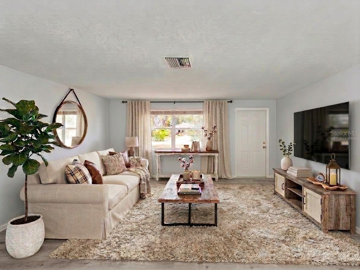 320 PAVONIA ROAD
