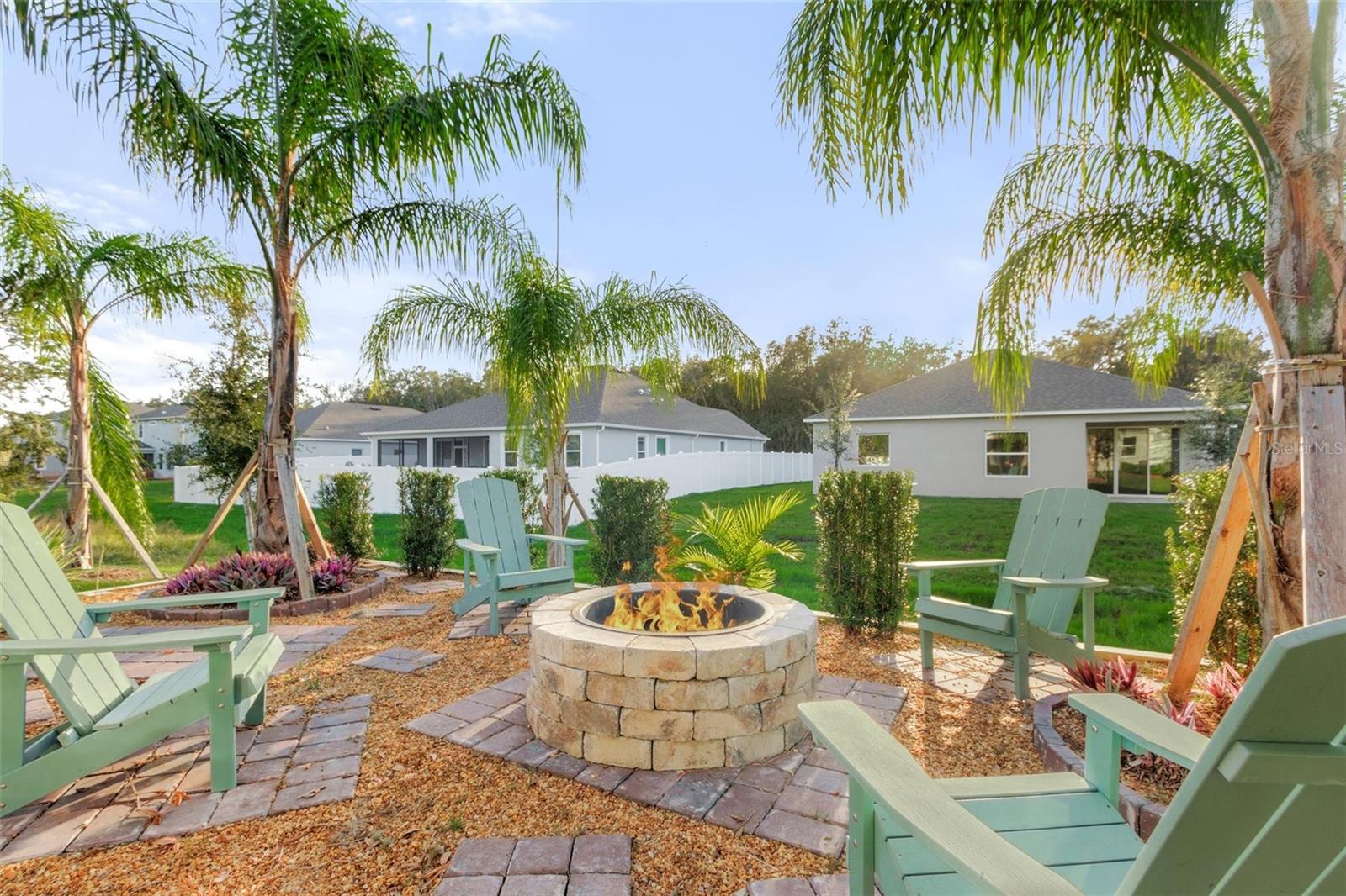 2214 ELEGANT MANOR CIRCLE