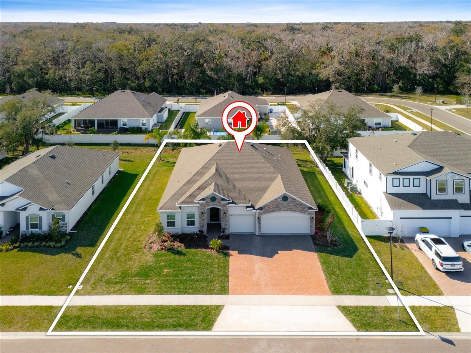 2214 ELEGANT MANOR CIRCLE