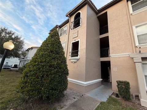 Photo of 5128 Conroy Road #725, Orlando, FL 32811 (MLS # O6410885)