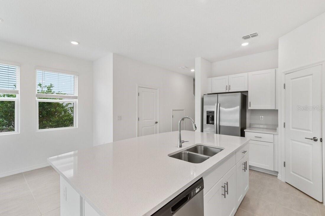 WATERSTONE - Residential