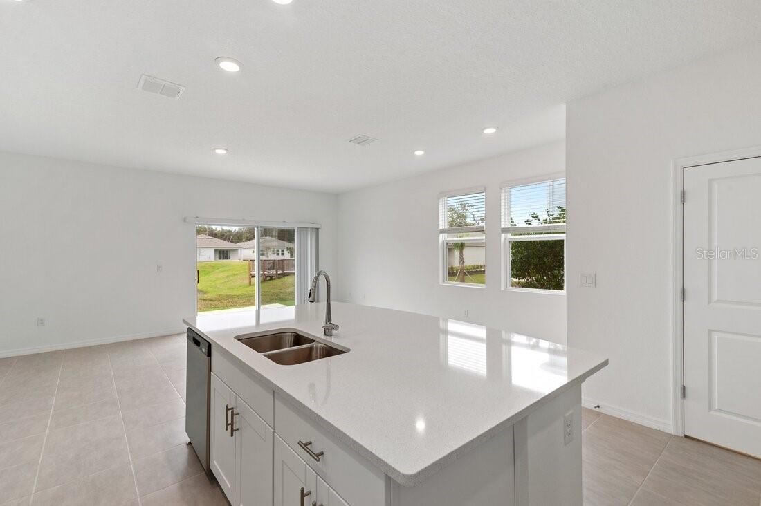 WATERSTONE - Residential