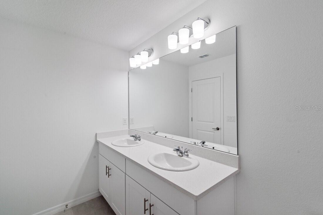 WATERSTONE - Residential