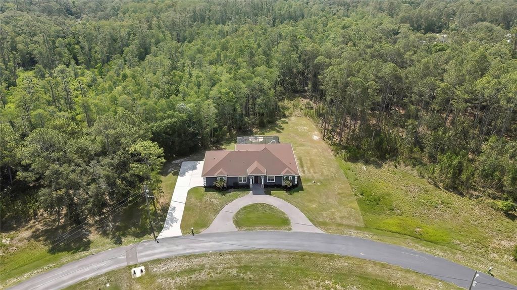 Photo of 27338 Elkwood Circle, Wesley Chapel, FL 33544 (MLS # TB8440817)