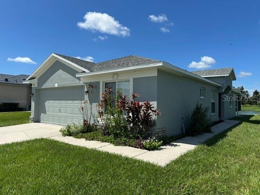Photo of 546 Lindsay Anne Court, Plant City, FL 33563 (MLS # L4961947)