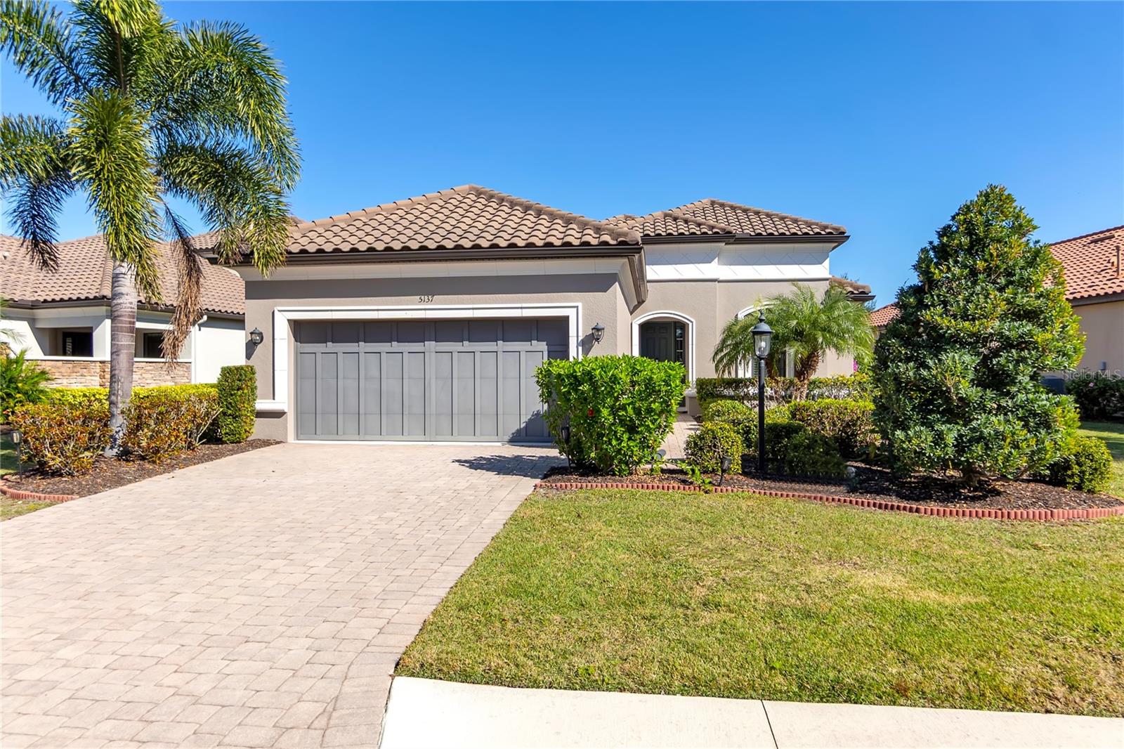 ESPLANADE PH III REV POR - Residential