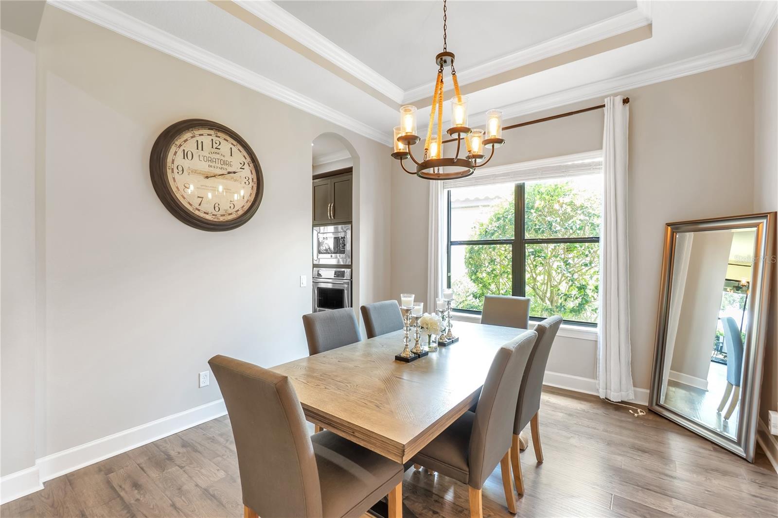 ESPLANADE PH III REV POR - Residential