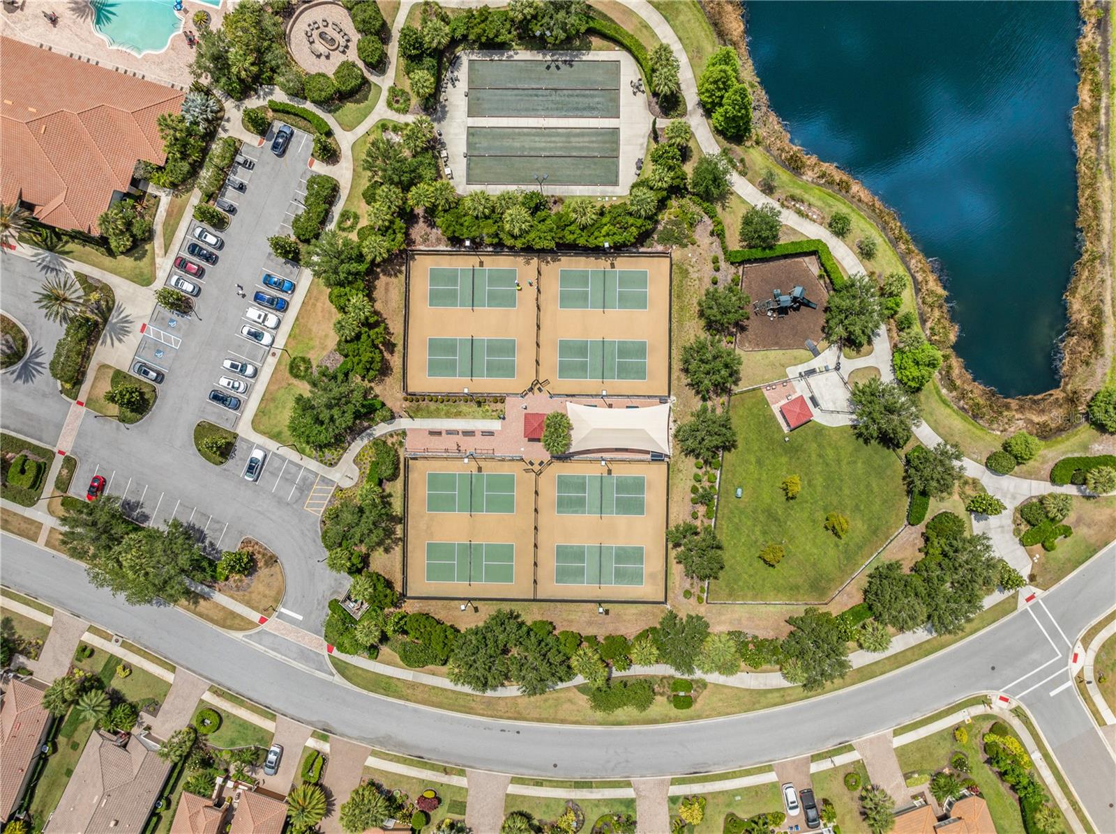 ESPLANADE PH III REV POR - Residential