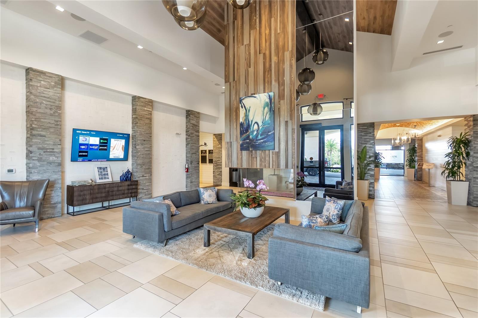 ESPLANADE PH III REV POR - Residential