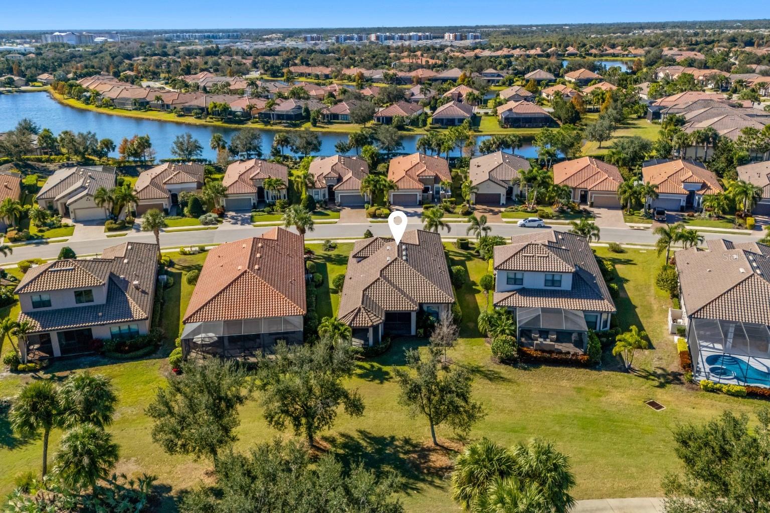 ESPLANADE PH III REV POR - Residential