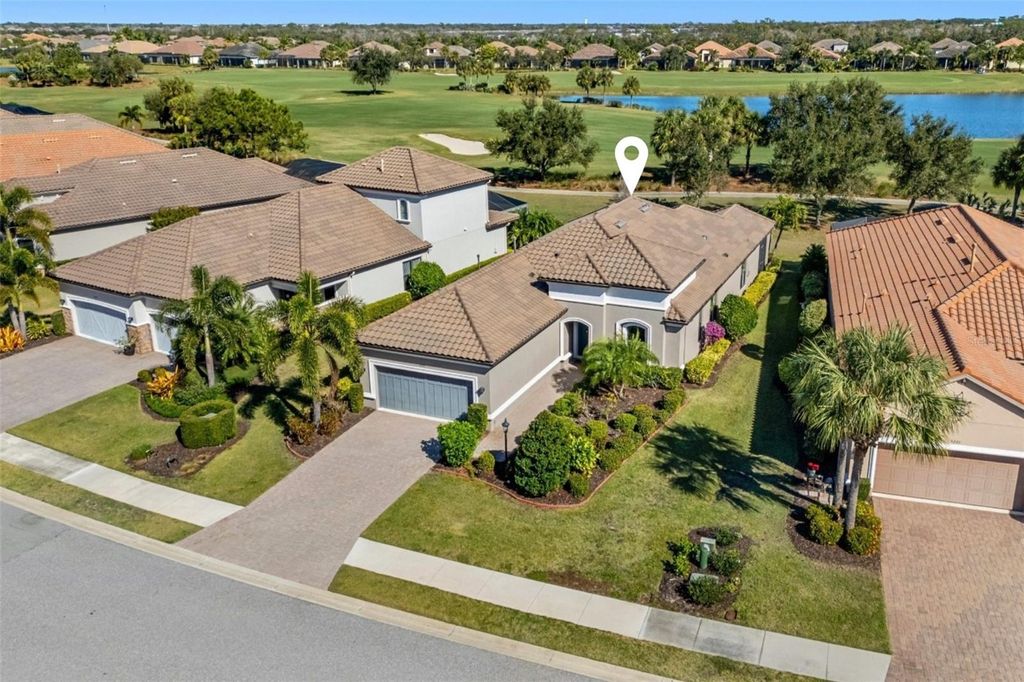 Photo of 5137 Napoli Run, Bradenton, FL 34211 (MLS # A4662860)
