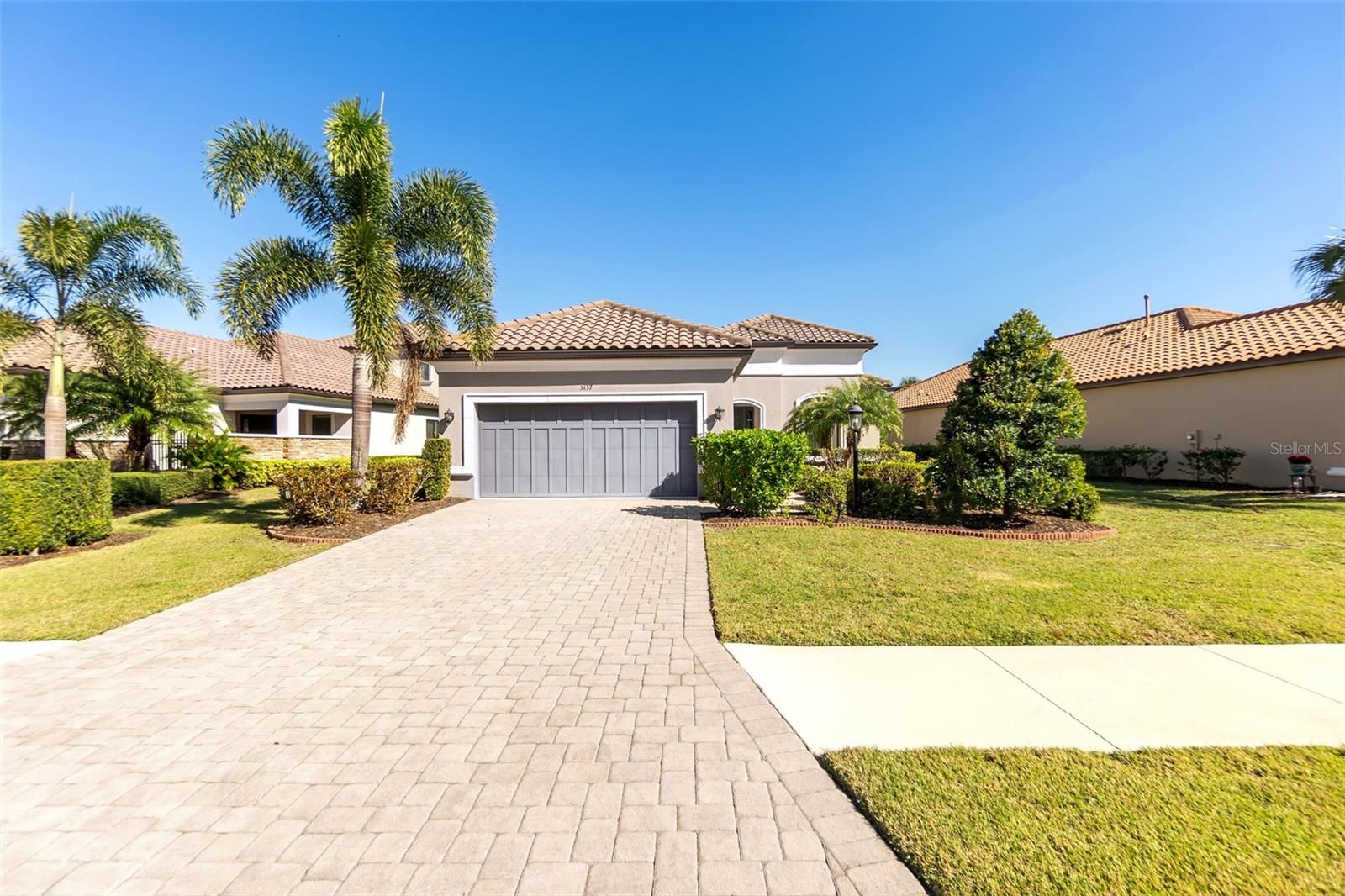 ESPLANADE PH III REV POR - Residential