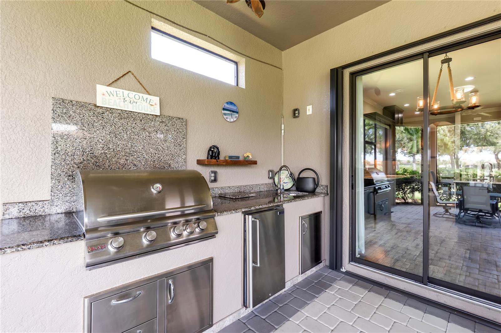 ESPLANADE PH III REV POR - Residential