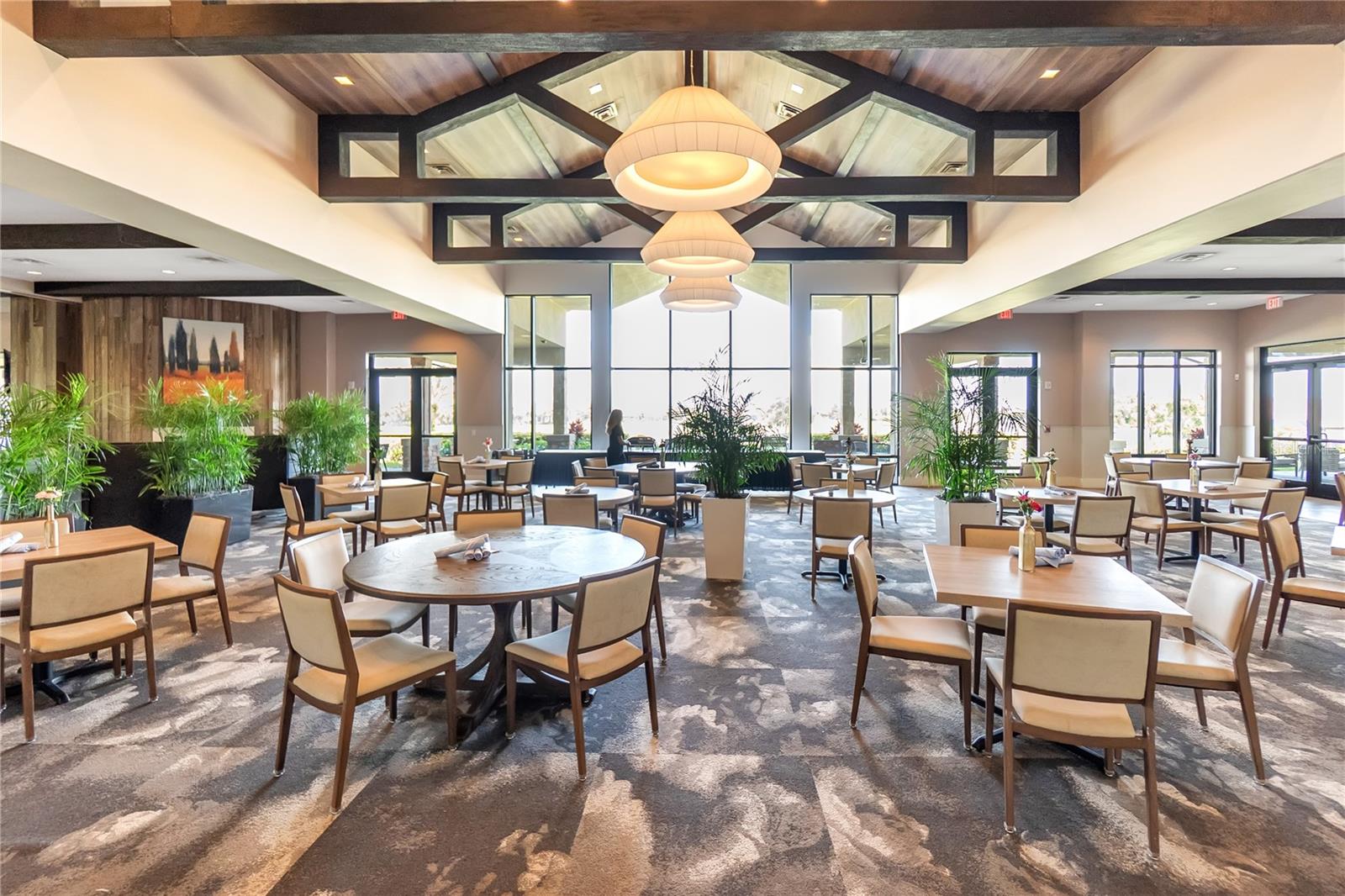 ESPLANADE PH III REV POR - Residential