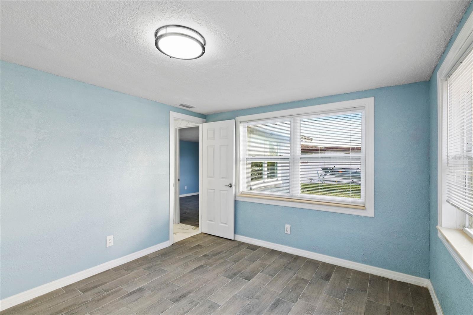 TAHITIAN DEV SUB - Residential