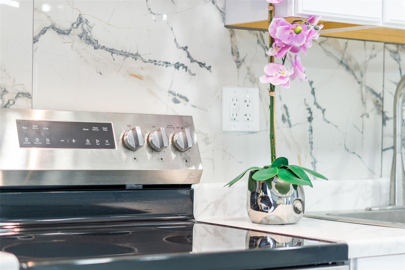 TAHITIAN DEV SUB - Residential