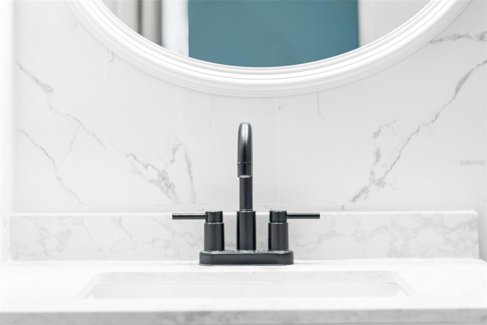 TAHITIAN DEV SUB - Residential