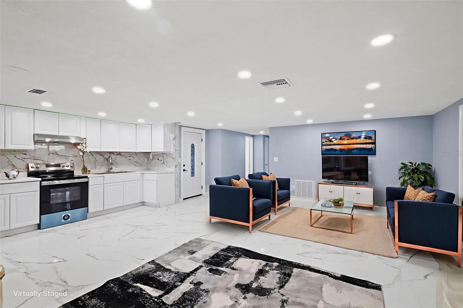 TAHITIAN DEV SUB - Residential