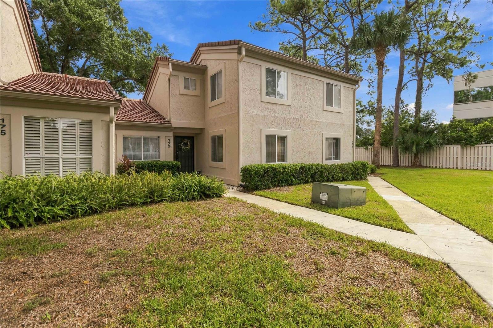 173 W SABAL PALM PLACE