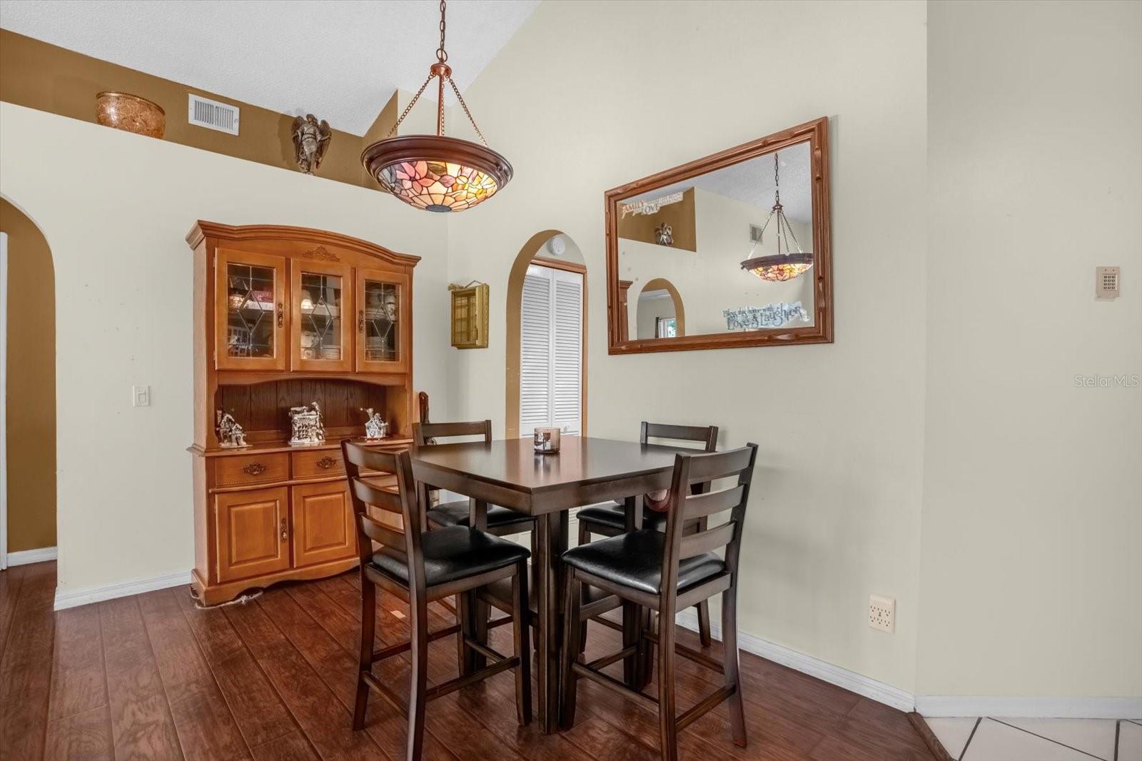 10303 WINDING CREEK LANE