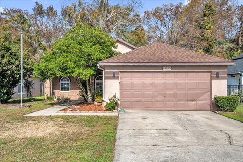 Photo of 10303 Winding Creek Lane, Orlando, FL 32825 (MLS # O6372632)