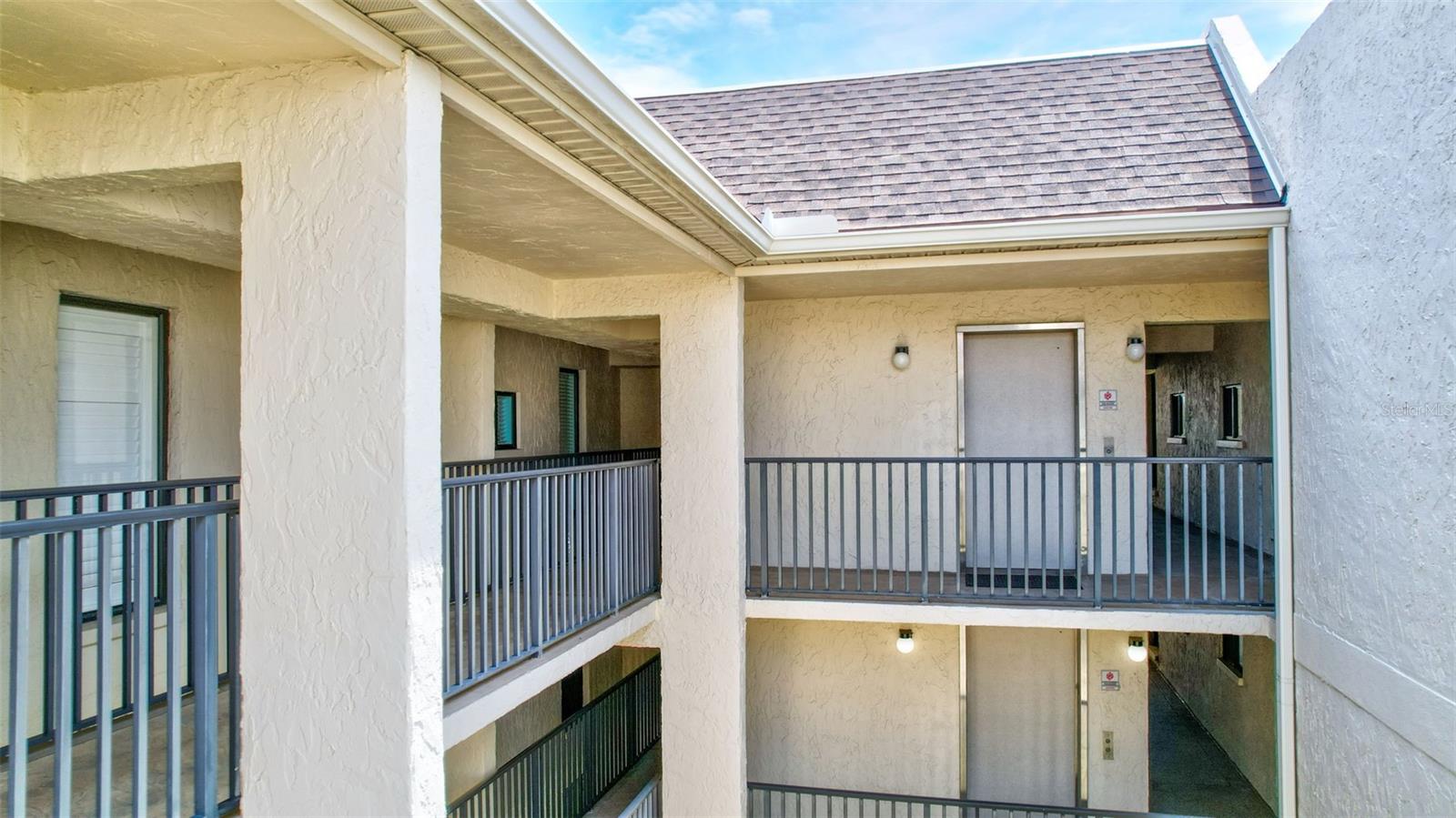 6157 MIDNIGHT PASS ROAD E65