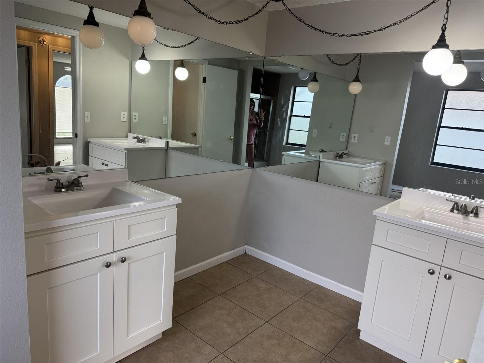 SPRING HILL UNIT 8 - Residential