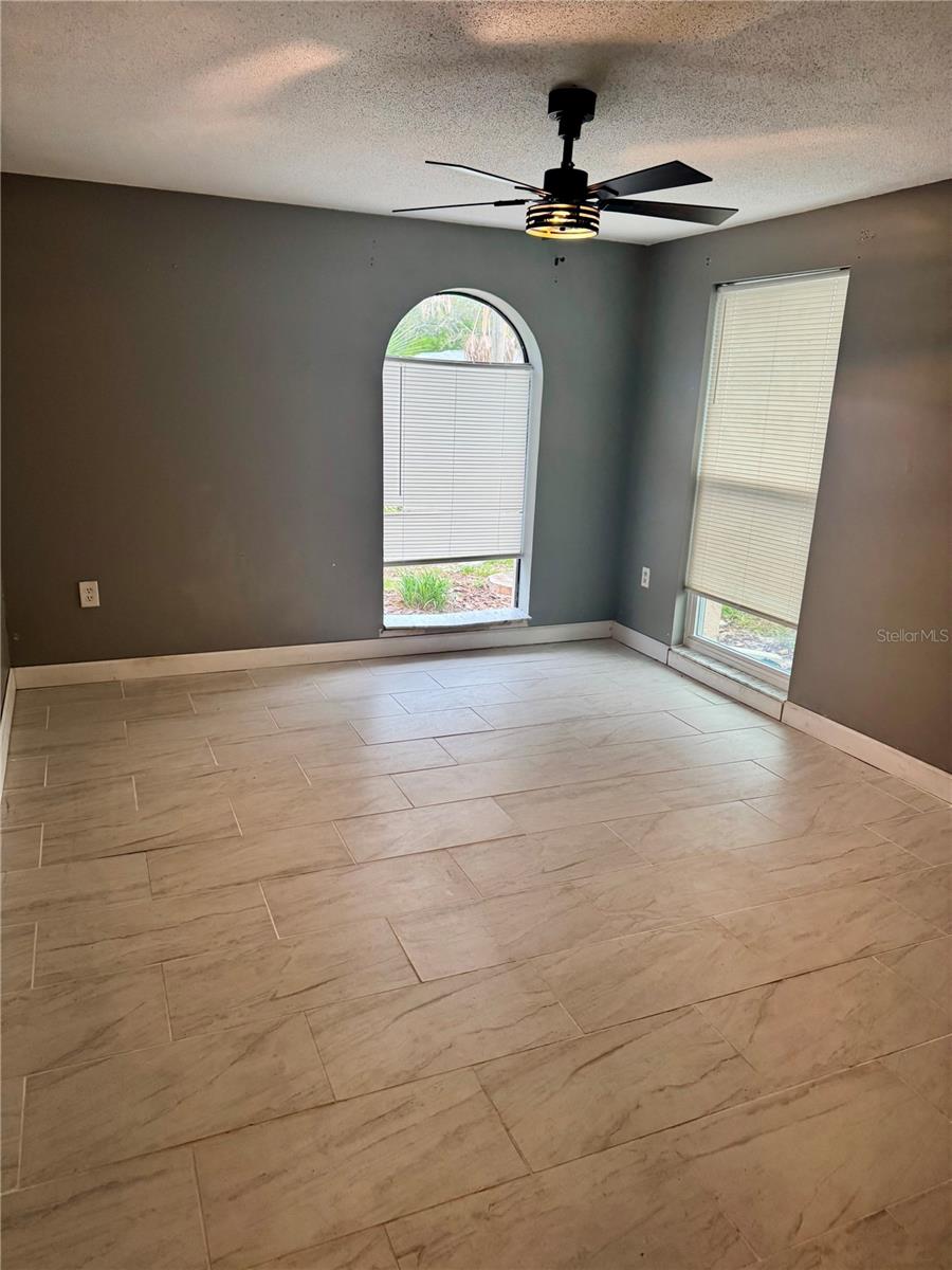 SPRING HILL UNIT 8 - Residential