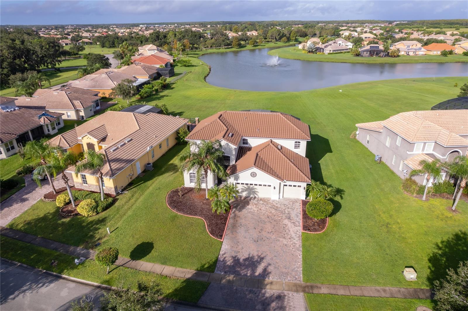 BELLALAGO - Residential